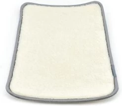 Schapenwollen Mat Voor Uw Huisdier – Dierenmat – Hondenmat – Kattenmat – Benchmat – Merino Wol – Anti Slip – 90 X 60 Cm. – Maat L